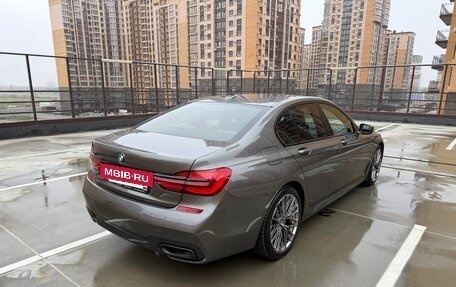 BMW 7 серия, 2018 год, 4 900 000 рублей, 9 фотография