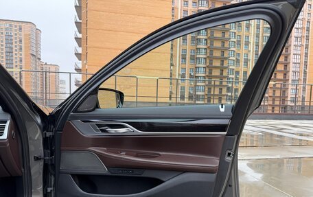 BMW 7 серия, 2018 год, 4 900 000 рублей, 25 фотография