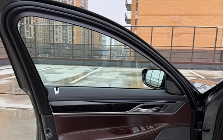 BMW 7 серия, 2018 год, 4 900 000 рублей, 29 фотография