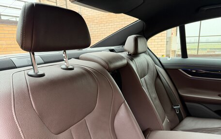 BMW 7 серия, 2018 год, 4 900 000 рублей, 23 фотография