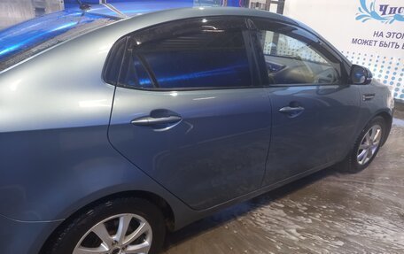 KIA Rio III рестайлинг, 2011 год, 685 000 рублей, 2 фотография