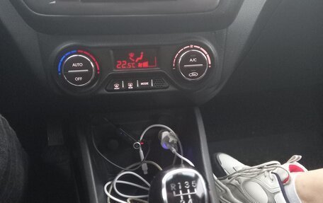 KIA Rio III рестайлинг, 2011 год, 685 000 рублей, 15 фотография