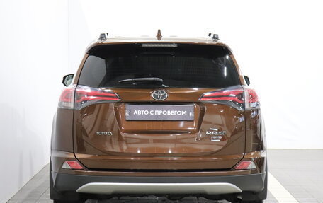 Toyota RAV4, 2017 год, 2 230 000 рублей, 4 фотография