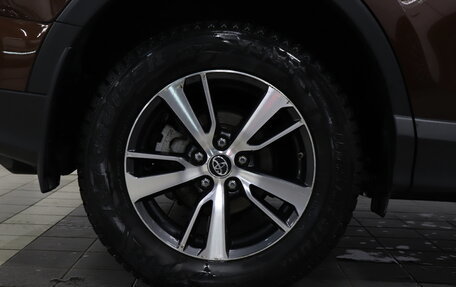 Toyota RAV4, 2017 год, 2 230 000 рублей, 6 фотография