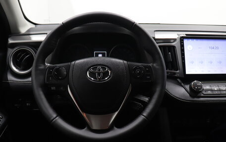 Toyota RAV4, 2017 год, 2 230 000 рублей, 11 фотография