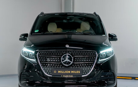 Mercedes-Benz V-Класс, 2025 год, 13 150 000 рублей, 3 фотография