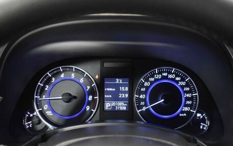 Infiniti QX70, 2015 год, 1 985 900 рублей, 14 фотография