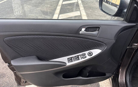 Hyundai Solaris II рестайлинг, 2014 год, 799 000 рублей, 17 фотография