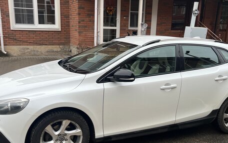 Volvo V40 Cross Country I, 2013 год, 1 000 000 рублей, 2 фотография