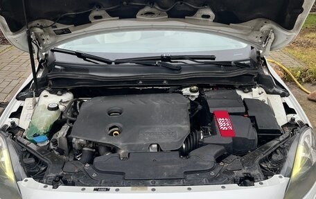 Volvo V40 Cross Country I, 2013 год, 1 000 000 рублей, 13 фотография