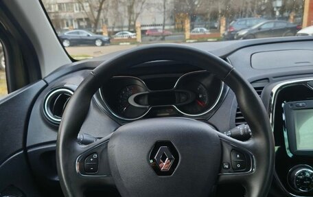 Renault Kaptur I рестайлинг, 2017 год, 1 300 000 рублей, 18 фотография