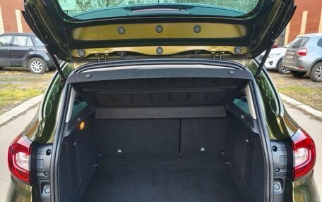 Renault Kaptur I рестайлинг, 2017 год, 1 300 000 рублей, 29 фотография