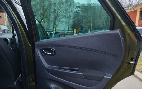 Renault Kaptur I рестайлинг, 2017 год, 1 300 000 рублей, 27 фотография