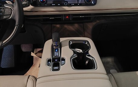 Lexus LM, 2025 год, 18 990 000 рублей, 10 фотография