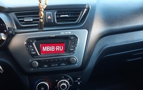 KIA Rio III рестайлинг, 2013 год, 920 000 рублей, 1 фотография