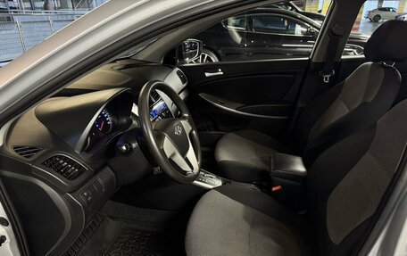 Hyundai Solaris II рестайлинг, 2013 год, 770 000 рублей, 10 фотография