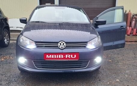 Volkswagen Polo VI (EU Market), 2012 год, 550 000 рублей, 2 фотография