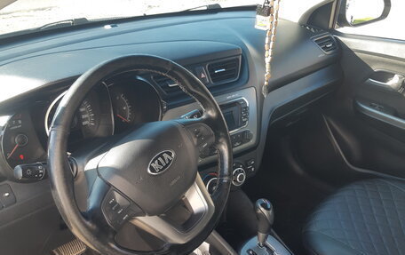 KIA Rio III рестайлинг, 2013 год, 920 000 рублей, 11 фотография