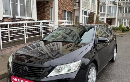 Toyota Camry, 2012 год, 1 700 000 рублей, 2 фотография