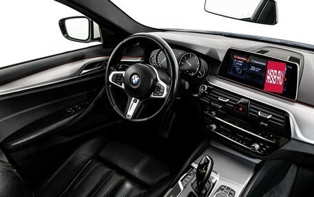 BMW 5 серия, 2017 год, 2 899 000 рублей, 19 фотография