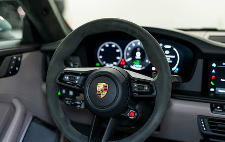 Porsche 911, 2025 год, 32 990 000 рублей, 25 фотография