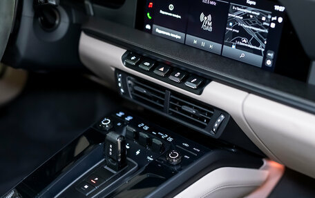 Porsche 911, 2025 год, 32 990 000 рублей, 28 фотография