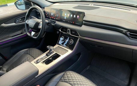 CheryExeed TXL, 2022 год, 2 399 000 рублей, 9 фотография