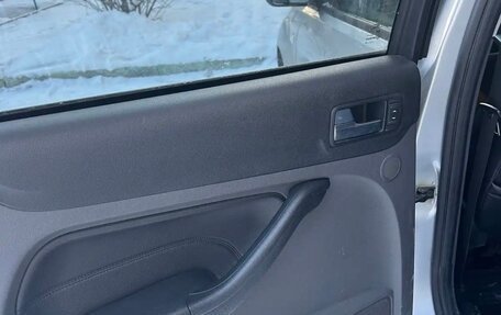 Ford Focus II рестайлинг, 2005 год, 460 000 рублей, 12 фотография