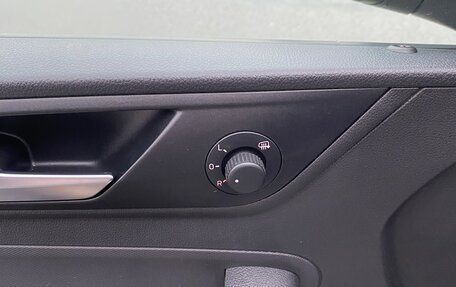 Volkswagen Polo VI (EU Market), 2021 год, 1 950 000 рублей, 13 фотография