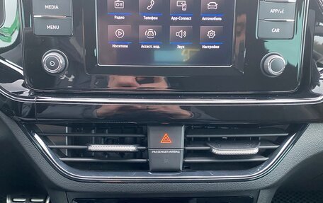 Volkswagen Polo VI (EU Market), 2021 год, 1 950 000 рублей, 20 фотография