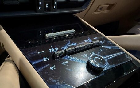 Porsche Cayenne III, 2025 год, 25 950 000 рублей, 18 фотография