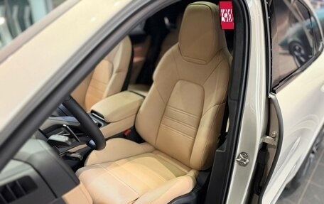 Porsche Cayenne III, 2025 год, 25 950 000 рублей, 9 фотография