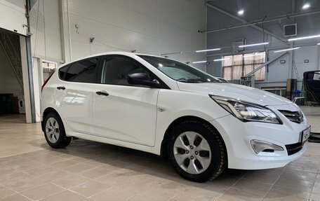 Hyundai Solaris II рестайлинг, 2015 год, 980 000 рублей, 5 фотография