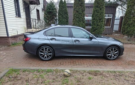 BMW 3 серия, 2021 год, 3 490 000 рублей, 20 фотография