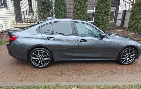 BMW 3 серия, 2021 год, 3 490 000 рублей, 21 фотография