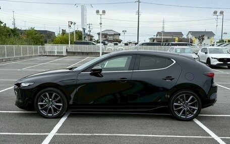 Mazda 3, 2022 год, 1 330 855 рублей, 8 фотография