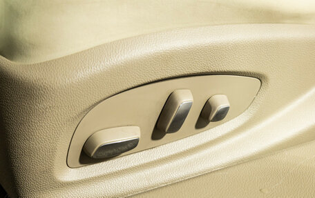 Cadillac ELR I, 2014 год, 2 200 000 рублей, 15 фотография