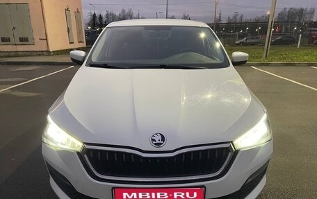 Skoda Rapid II, 2021 год, 1 750 000 рублей, 1 фотография
