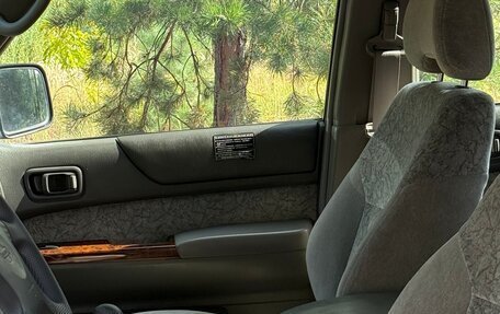 Nissan Patrol, 1998 год, 2 750 000 рублей, 15 фотография