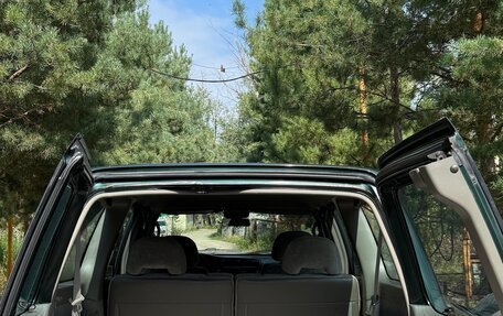 Nissan Patrol, 1998 год, 2 750 000 рублей, 22 фотография