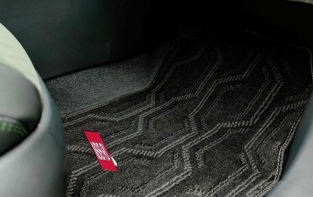 Toyota RAV4, 2025 год, 4 450 000 рублей, 32 фотография