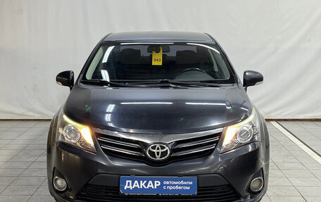 Toyota Avensis III рестайлинг, 2012 год, 1 100 000 рублей, 2 фотография