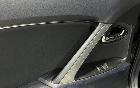 Toyota Avensis III рестайлинг, 2012 год, 1 100 000 рублей, 12 фотография