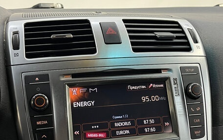 Toyota Avensis III рестайлинг, 2012 год, 1 100 000 рублей, 18 фотография