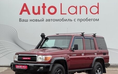 Toyota Land Cruiser 70, 2011 год, 6 500 000 рублей, 1 фотография