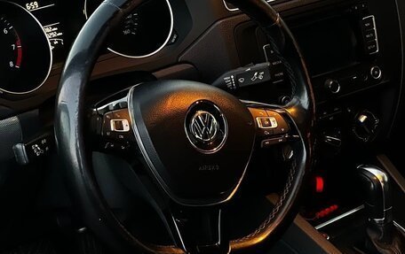 Volkswagen Jetta VI, 2015 год, 1 380 000 рублей, 9 фотография