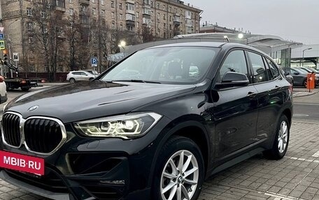 BMW X1, 2021 год, 3 100 000 рублей, 2 фотография