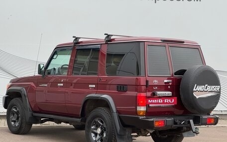 Toyota Land Cruiser 70, 2011 год, 6 500 000 рублей, 6 фотография