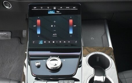 Cadillac Escalade V, 2025 год, 20 533 568 рублей, 19 фотография