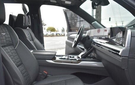 Cadillac Escalade V, 2025 год, 20 533 568 рублей, 28 фотография